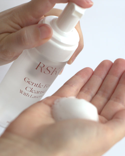 Gentle Foam Cleanser With Lavender